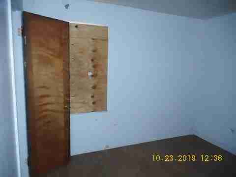 8307 Piedmont (14)_m.jpg